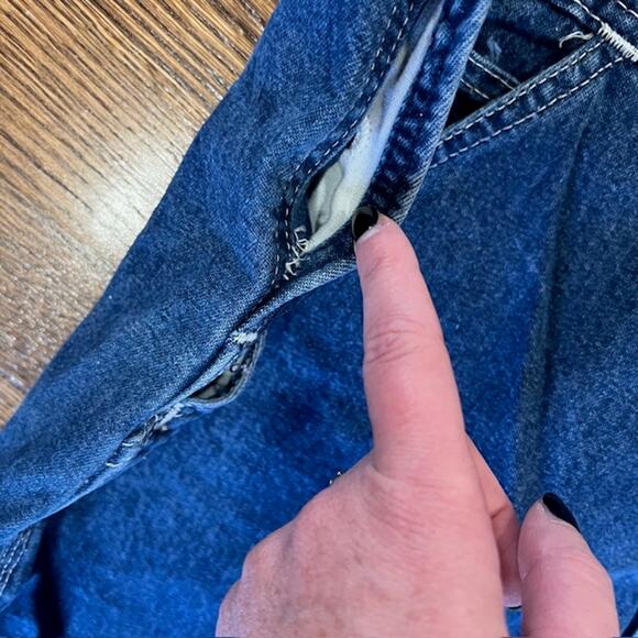 Carhartt Denim Bib Overalls Mens 36x32 Utility R07 DST Workwear Outdoor Farm - Picture 10 of 12